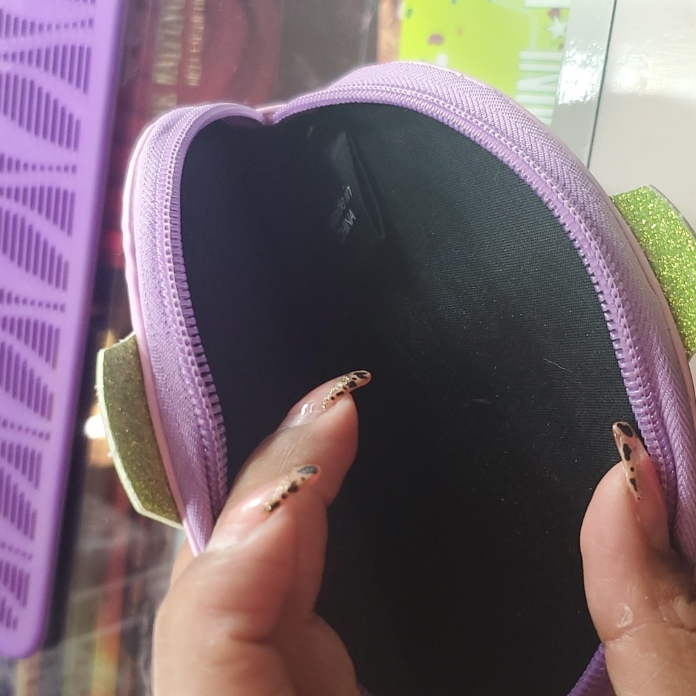 Lilac pumpkin wristlet 🎃 - Picture 3 of 3